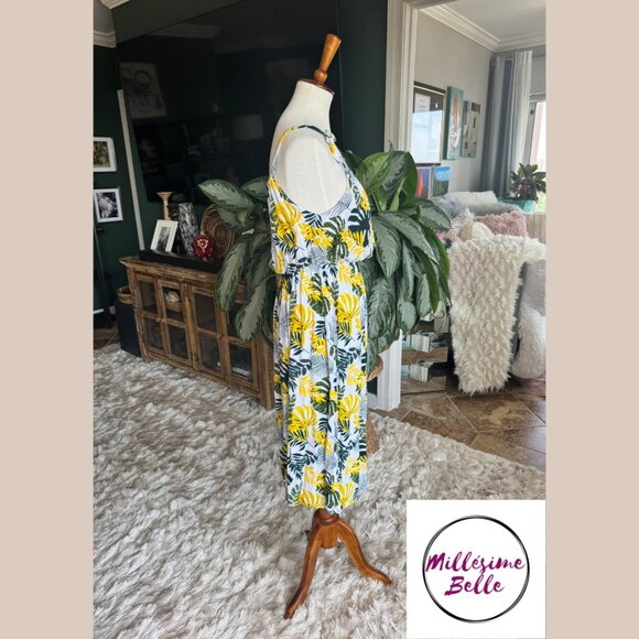 International Tropical Dress - Picture 6 of 7